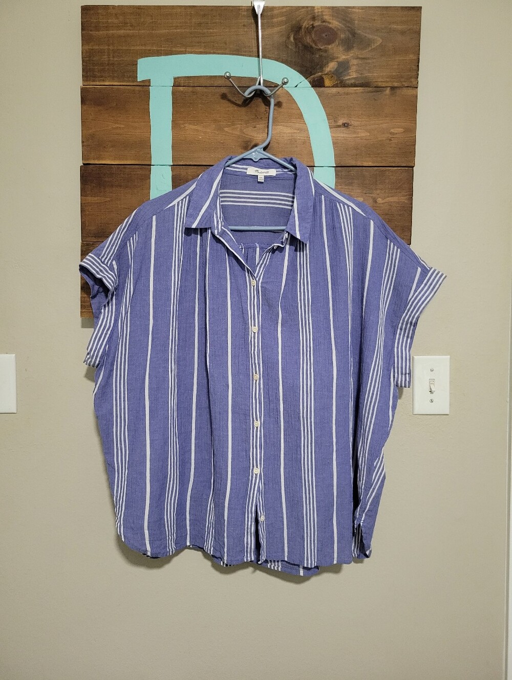 Madewell Blue and White Vertical-Stripe Short-Sleeve Button-Down Boxy Shirt Xxl